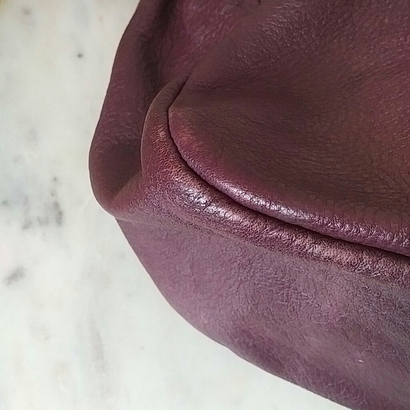 MARC JACOBS - large lilac soft leather shoulder bag - Picture 10 of 11